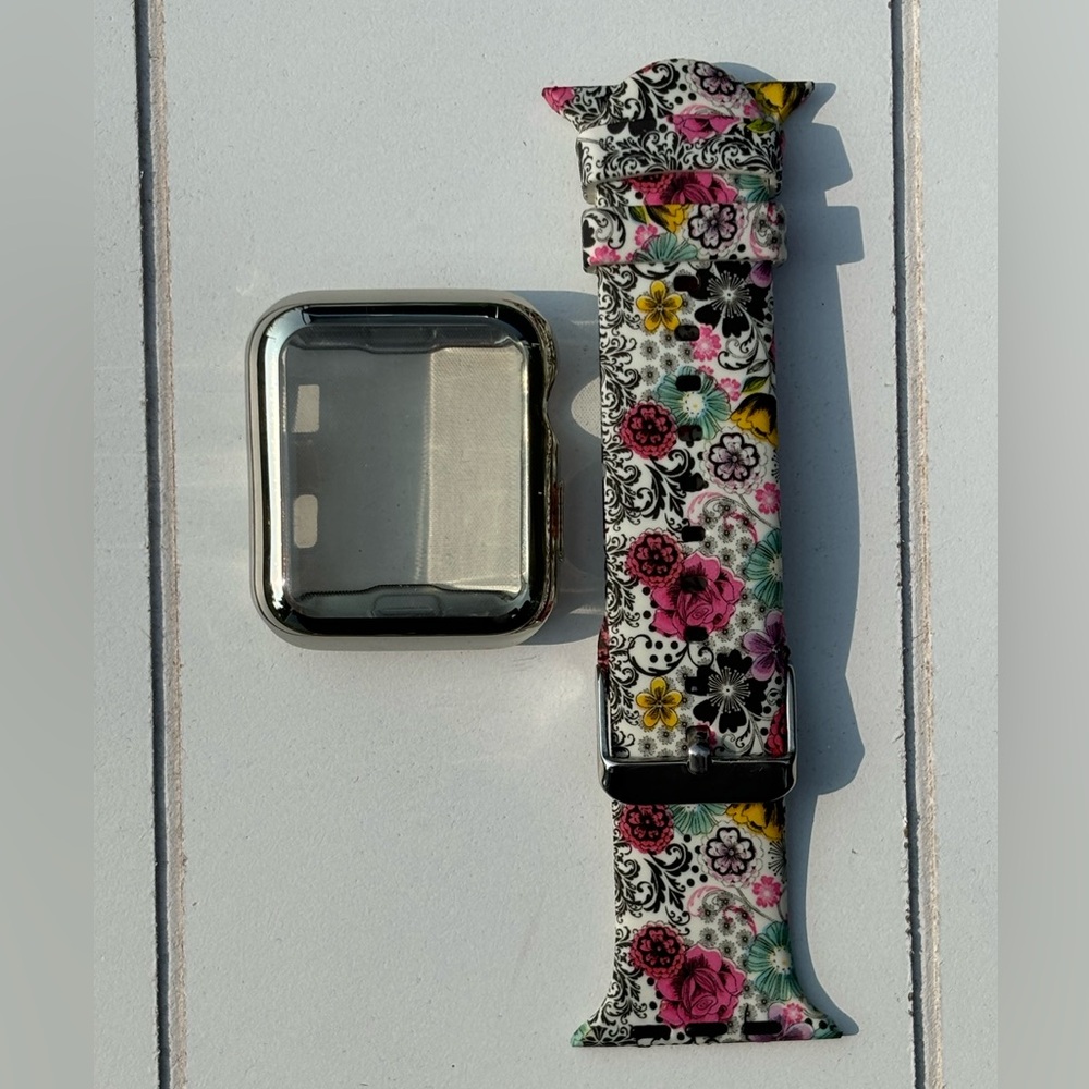Apple Watch Band & Case